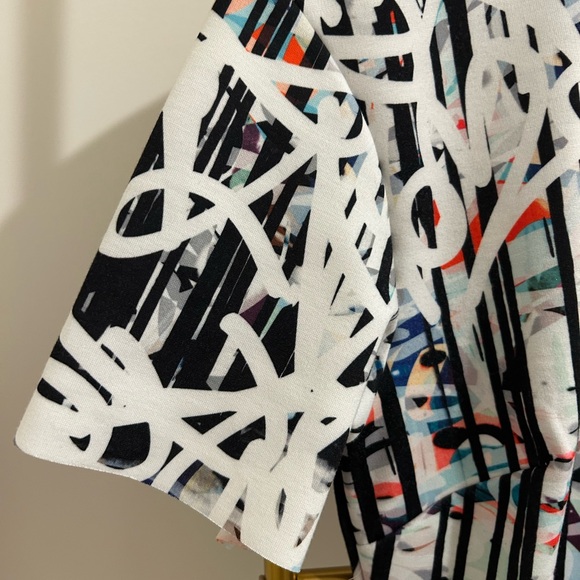 Zara Graffiti Abstract Short Sleeve Dress - Picture 4 of 8